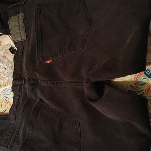 34x30 slim Black Levis